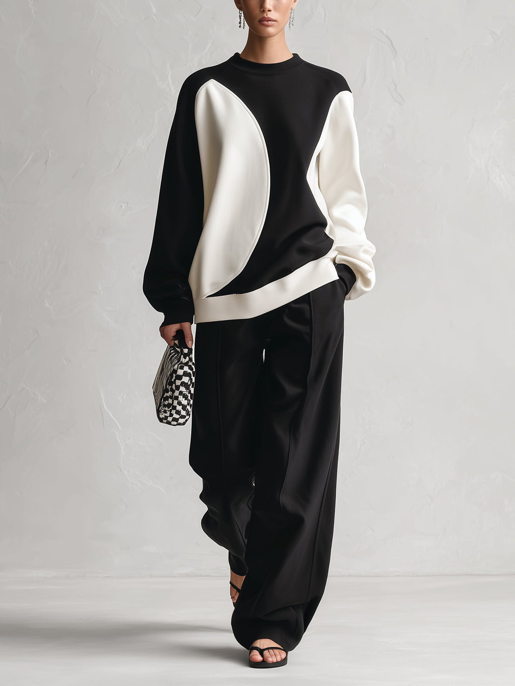 Women's Abstract Contrast Panel Sweatshirt