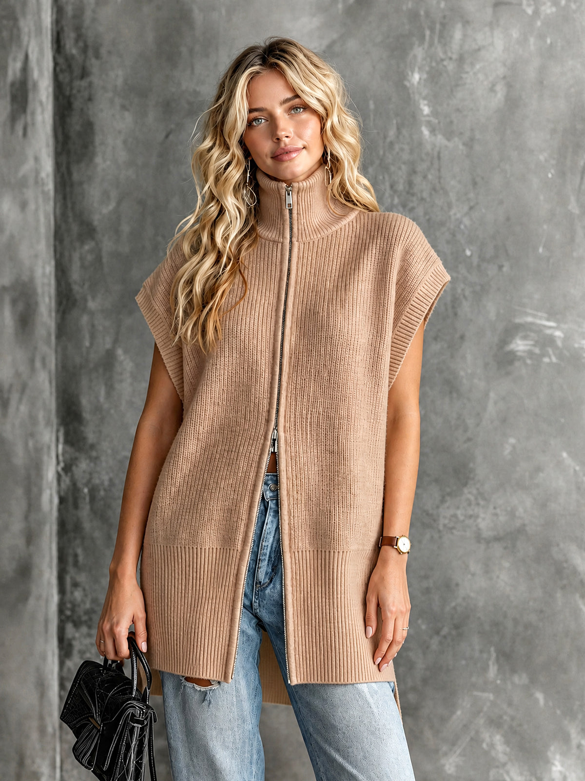 LIVIA | CAMEL ZIP VEST