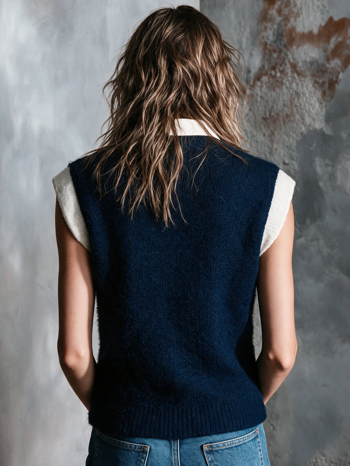 RHEA | NAVY COLOURBLOCK VEST