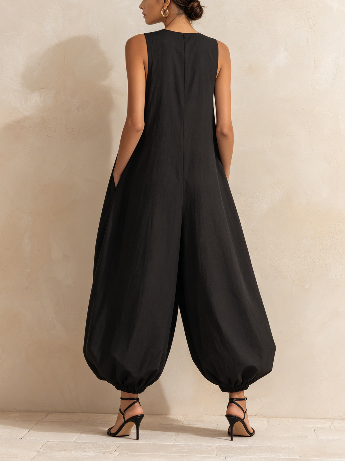 Black Sleeveless Balloon-Leg Jumpsuit With Pockets