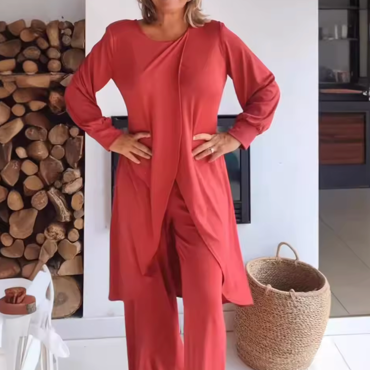 Danielle - Gorgeous two-piece set for women