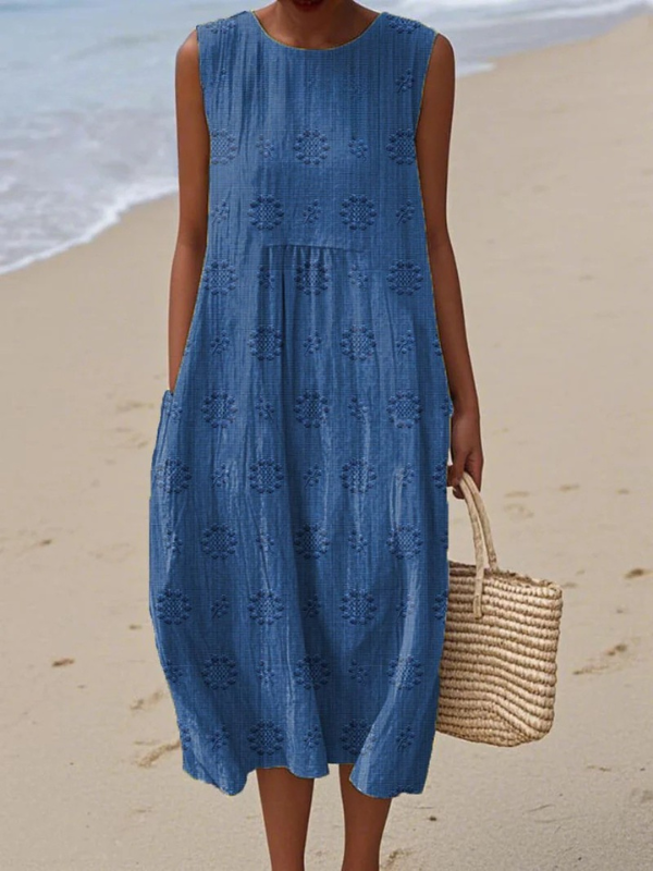 Ros | Embroidered Midi Dress